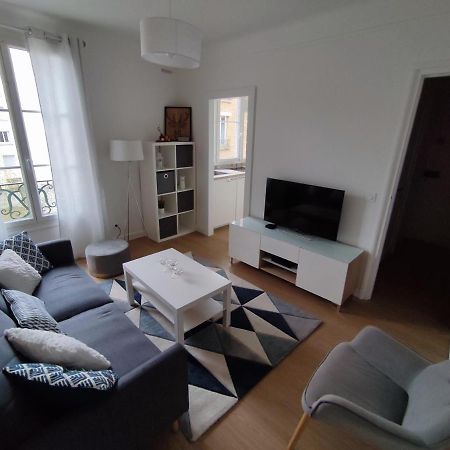 Logement entier:Asnières sur Seine  Extérieur photo